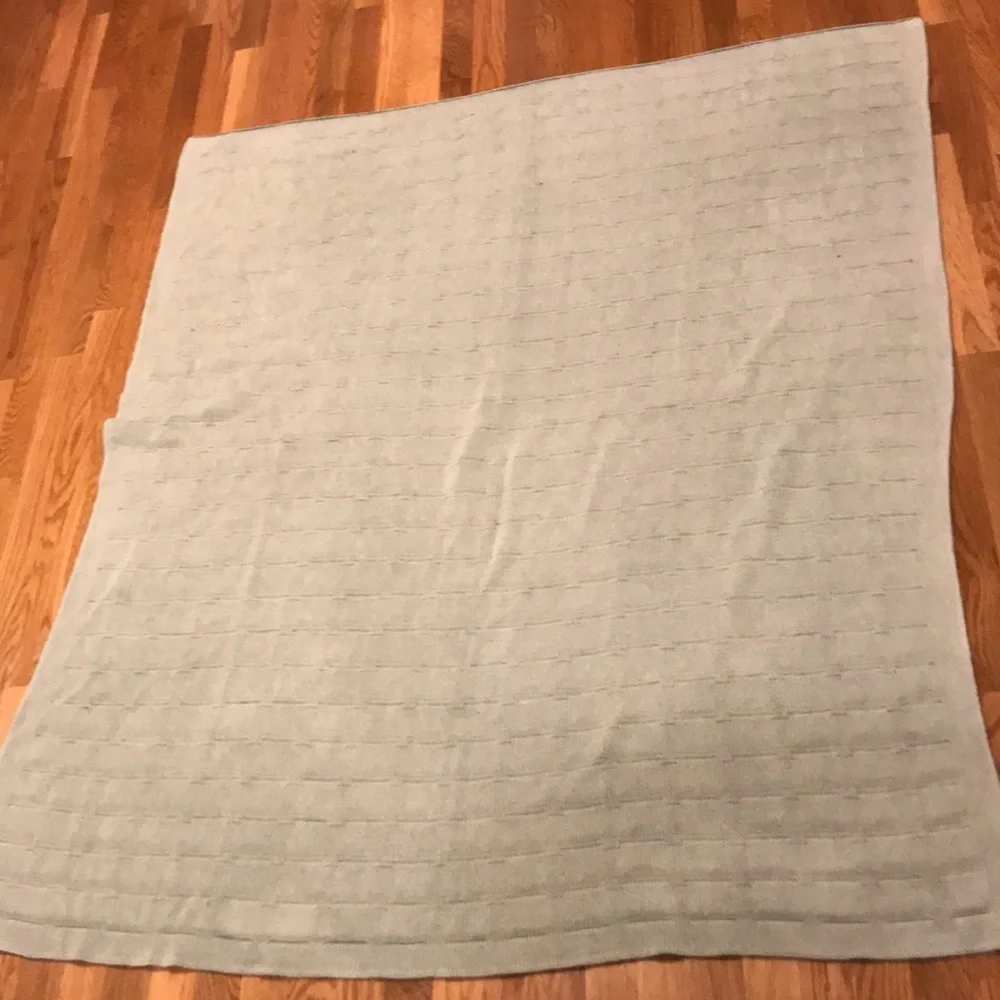 Anthropologie Narissa Throw Blanket Green